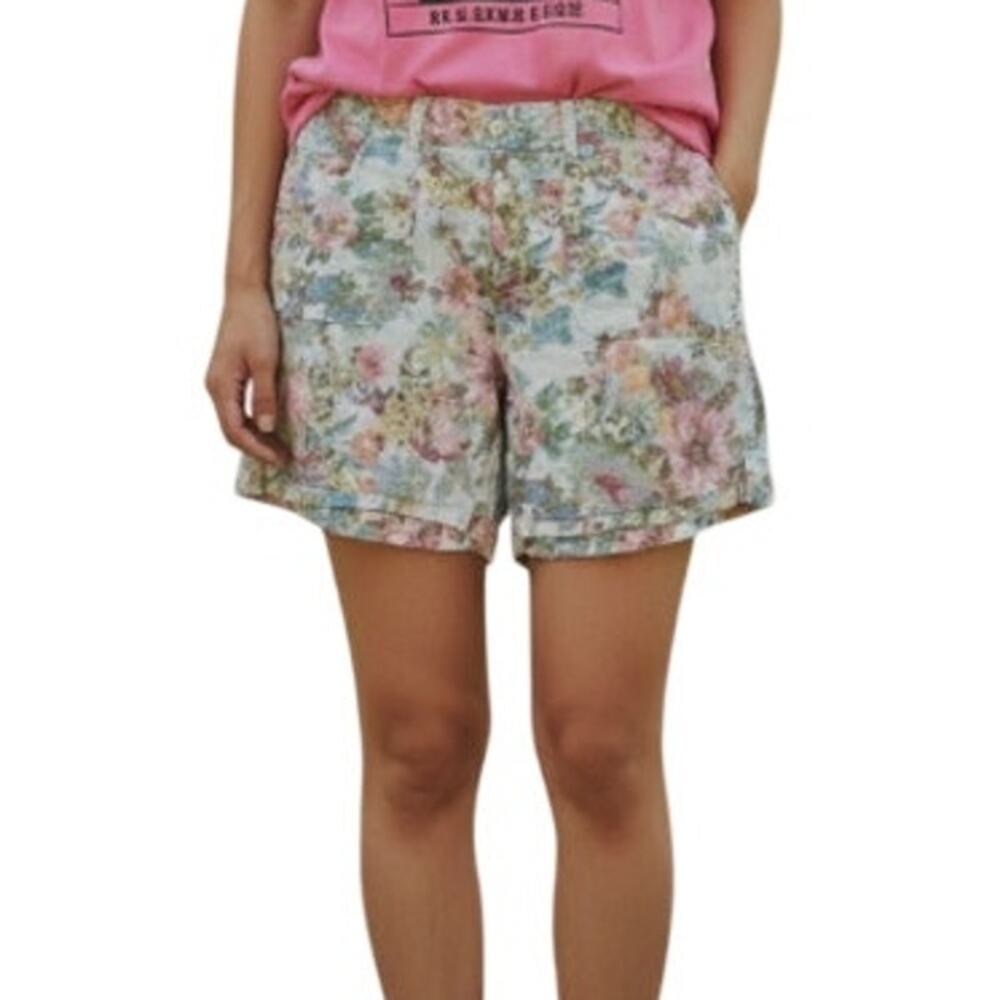 Gloria Vanderbilt Sydney Pastel Floral Shorts size 8
